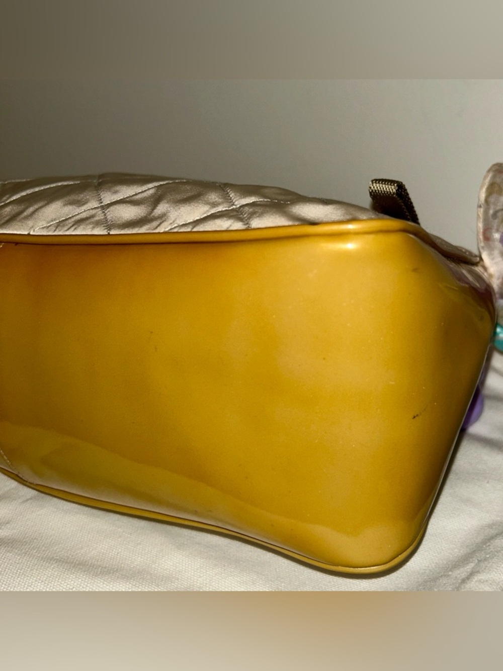 Authentic Vintage Prada Nylon tessuto Enamel Beige Shoulder Bag. Homemade Twilly - Picture 9 of 14